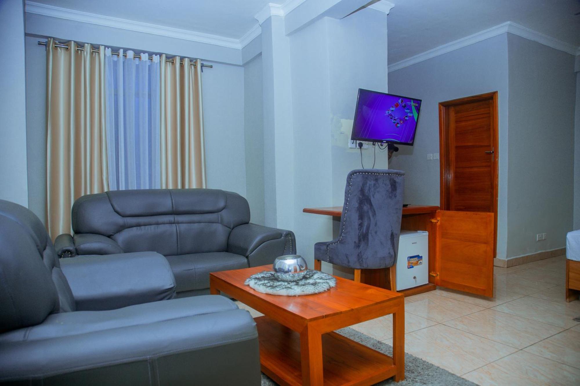 Le Grand Marie Hotel Dar es Salaam Exterior photo